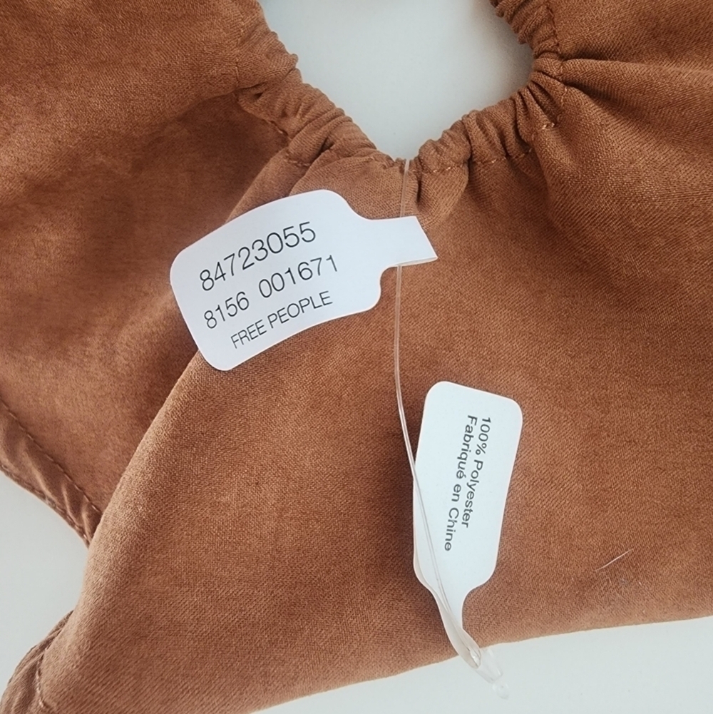 NWT Free People Brown Camel Genevieve Jumbo Scrunchie - Picture 5 of 9